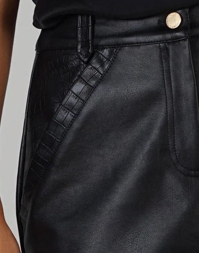 Women Vegan Leather Mini Skirt