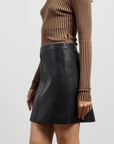 Women Leather Classic Mini Skirt